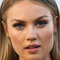 Elyse Knowles Nude