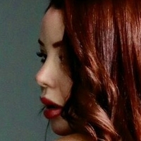 Isis Ruiva Nude