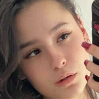 julia_kiss Nude