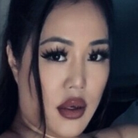 theeskyli Nude